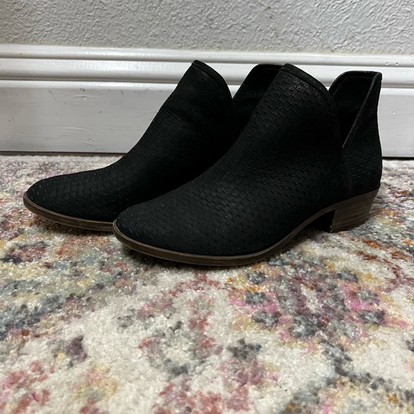 Lucky Brand Booties - Picture 1 of 8